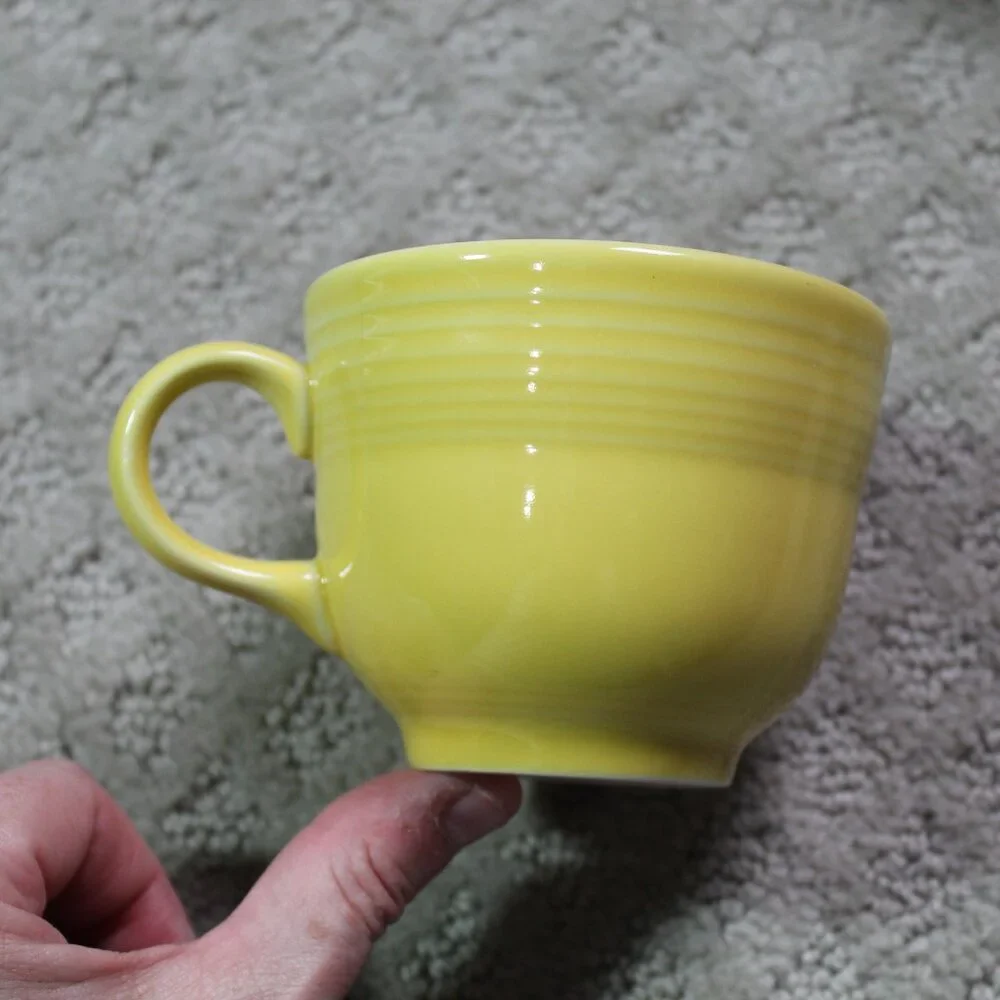 Set of 4 Vintage Homer Laughlin China Co. Fiesta Ceramic Mugs